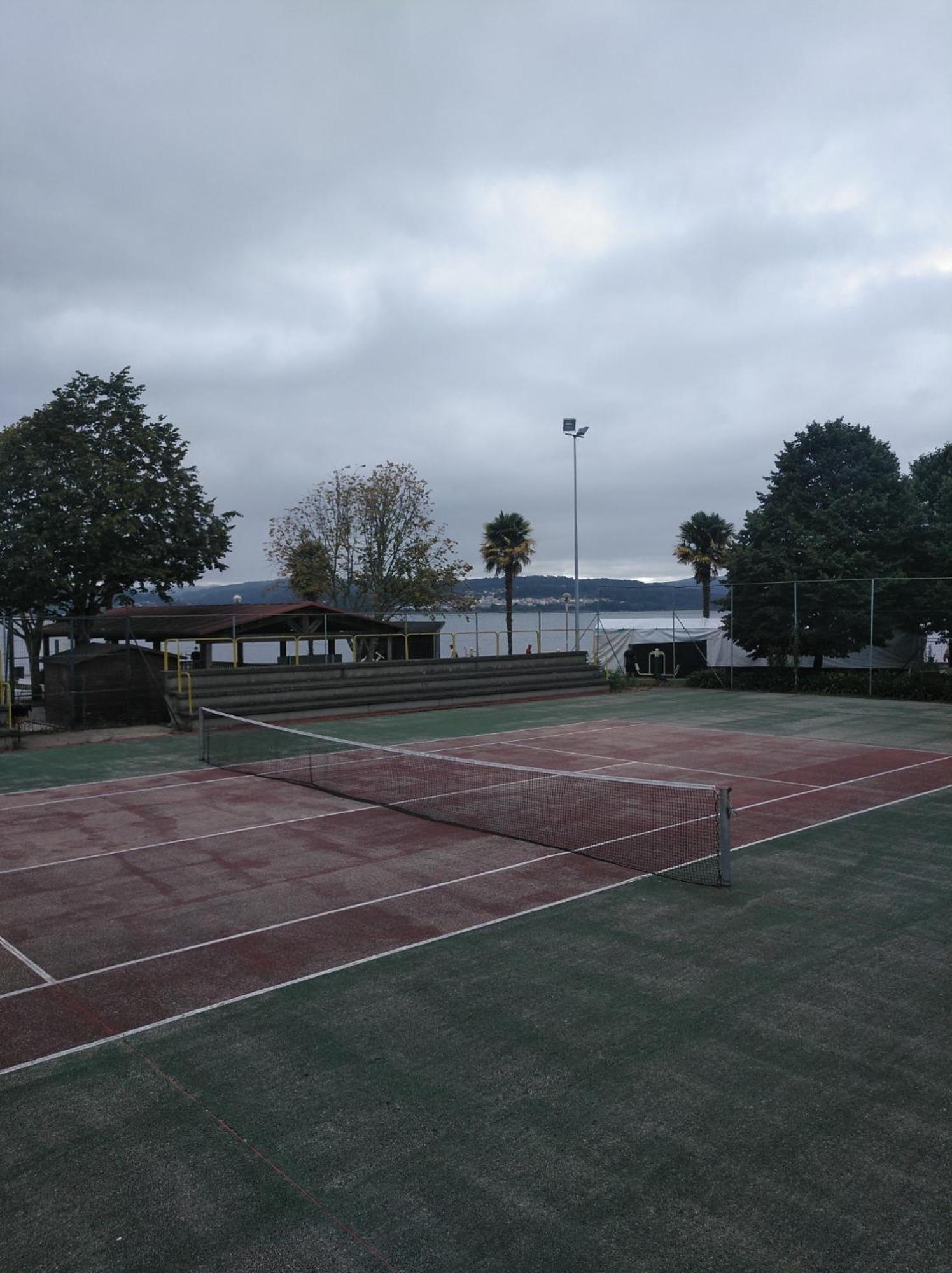 Estudio. Sada, A Coruna. 外观 照片